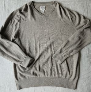 Men's Beige V-Neck Sweater St. John's Bay
